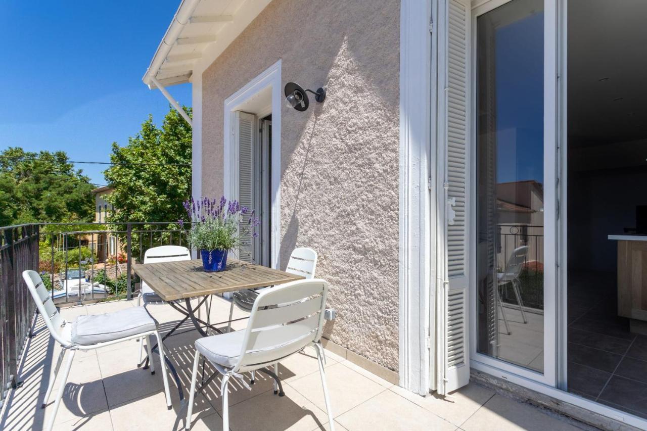 Outstanding Ac 2 Bedroom With Terrace Close To Beaches - Dodo Et Tartine Carqueiranne Luaran gambar