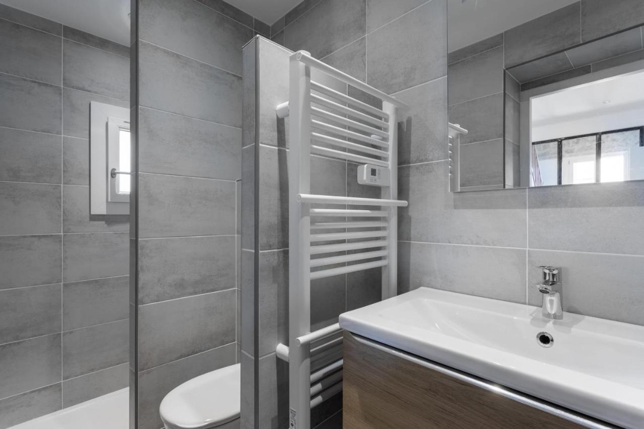 Outstanding Ac 2 Bedroom With Terrace Close To Beaches - Dodo Et Tartine Carqueiranne Luaran gambar